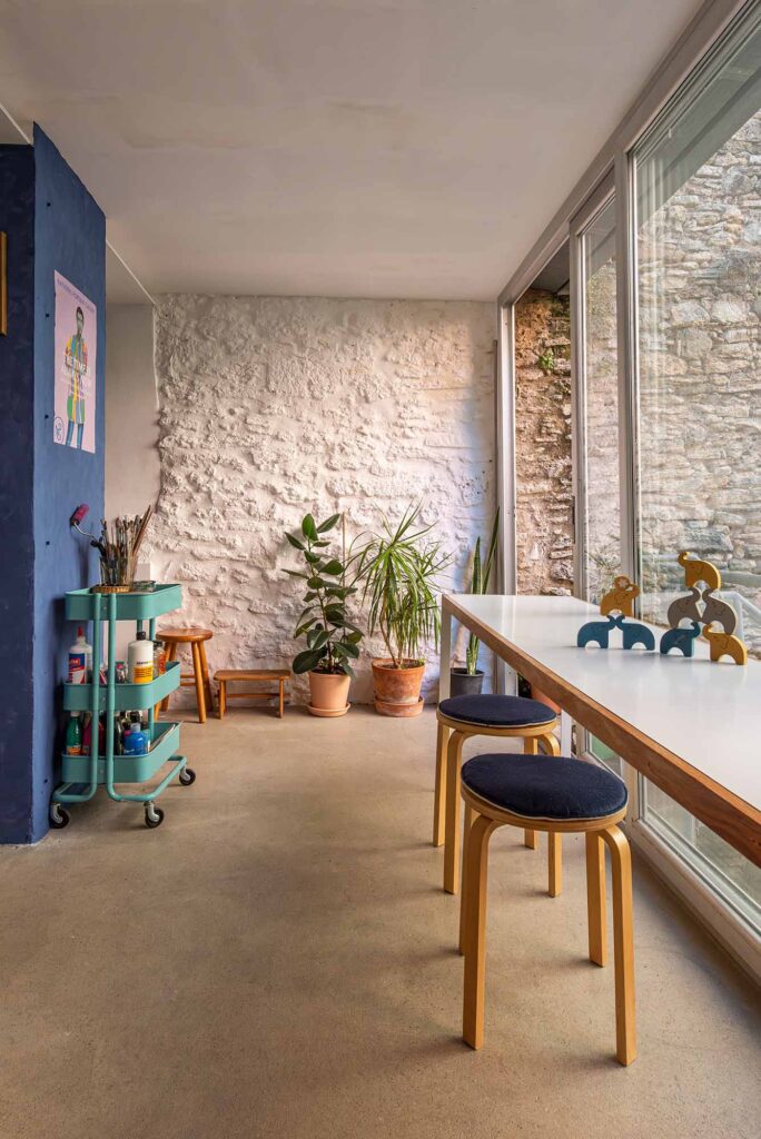 Giravoltar. GESTALT Cecília Poblete